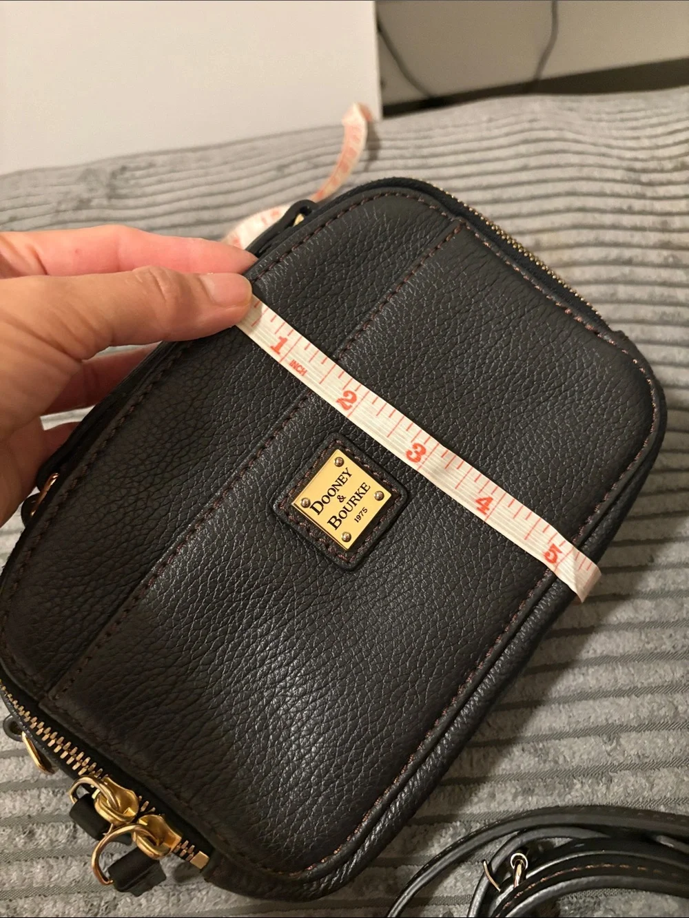 Dooney & Bourke